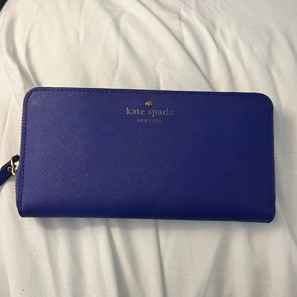 Kate Spade Purple Zip-Up Wallet